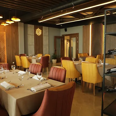 Andoena ホテル 4*