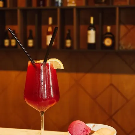 ホテル Andoena 4*